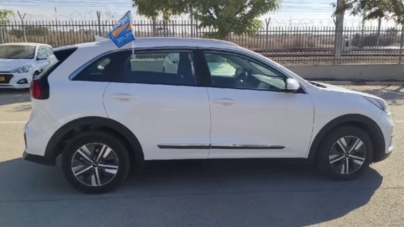 קיה נירו 2022 במחיר 88,100 ש״ח - תמונה 7