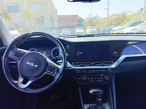 קיה נירו 2022 במחיר 102,900 ש״ח - תמונה 5