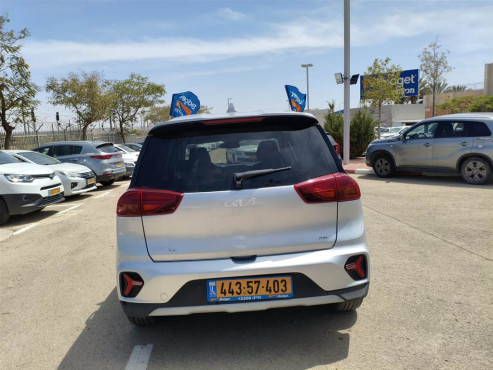 קיה נירו 2023 במחיר 118,100 ש״ח - תמונה 2 קיה נירו 2023 במחיר 118,100 ש״ח - תמונה 2