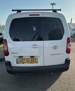 טויוטה סיטי 2023 במחיר 92,300 ש״ח - תמונה 4 טויוטה סיטי 2023 במחיר 92,300 ש״ח - תמונה 4