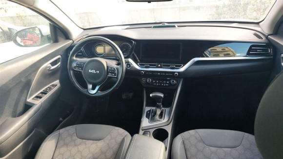 קיה נירו 2022 במחיר 98,600 ש״ח - תמונה 2