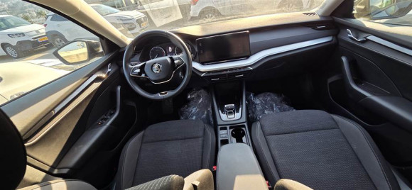 סקודה אוקטביה 2023 במחיר 99,500 ש״ח - תמונה 2 סקודה אוקטביה 2023 במחיר 99,500 ש״ח - תמונה 2