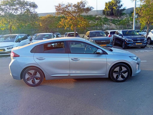 יונדאי איוניק 2022 במחיר 103,600 ש״ח - תמונה 4