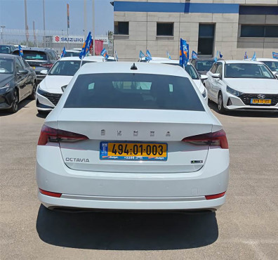 סקודה אוקטביה 2023 במחיר 95,300 ש״ח - תמונה 3 סקודה אוקטביה 2023 במחיר 95,300 ש״ח - תמונה 3
