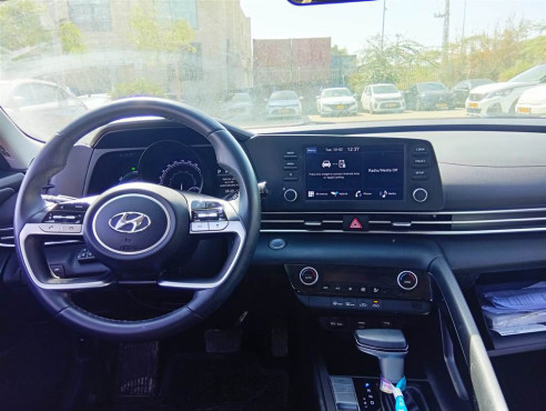 יונדאי אלנטרה 2023 במחיר 111,800 ש״ח - תמונה 1