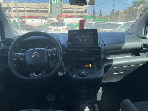 סיטרואן ברלינגו 2022 במחיר 104,600 ש״ח - תמונה 2