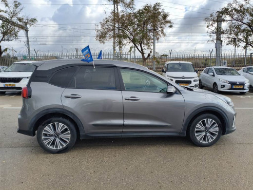 קיה נירו 2022 במחיר 95,600 ש״ח - תמונה 3 קיה נירו 2022 במחיר 95,600 ש״ח - תמונה 3