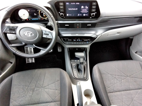 יונדאי BAYON 2023 במחיר 101,920 ש״ח - תמונה 4