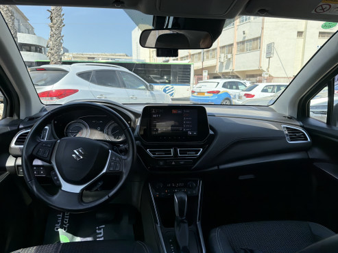 סוזוקי S-CROSS 2023 במחיר 120,700 ש״ח - תמונה 4 סוזוקי S-CROSS 2023 במחיר 120,700 ש״ח - תמונה 4