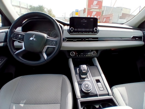 מיצובישי אאוטלנדר 2022 במחיר 143,686 ש״ח - תמונה 4 מיצובישי אאוטלנדר 2022 במחיר 143,686 ש״ח - תמונה 4