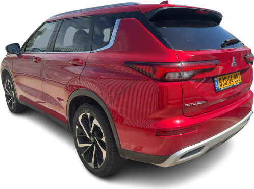 מיצובישי אאוטלנדר 2024 במחיר 166,133 ש״ח - תמונה 2