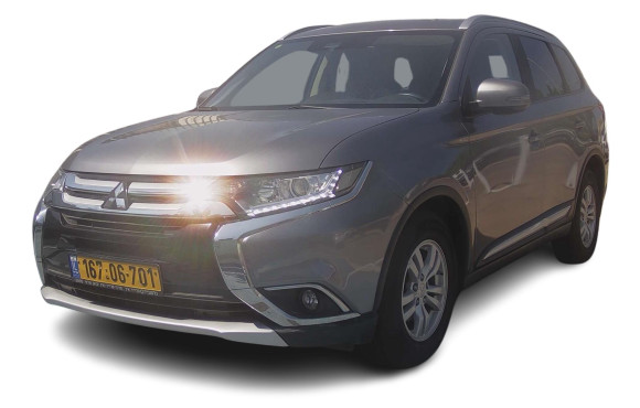 מיצובישי אאוטלנדר 2018 במחיר 99,880 ש״ח - תמונה 2 מיצובישי אאוטלנדר 2018 במחיר 99,880 ש״ח - תמונה 2