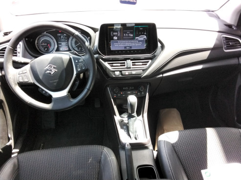 סוזוקי S-CROSS 2024 במחיר 140,506 ש״ח - תמונה 4