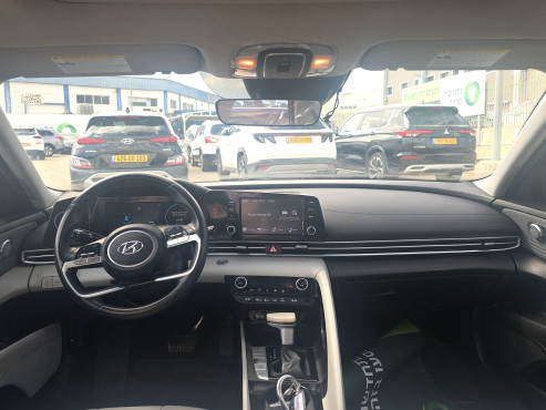 יונדאי אלנטרה 2023 במחיר 138,000 ש״ח - תמונה 4 יונדאי אלנטרה 2023 במחיר 138,000 ש״ח - תמונה 4