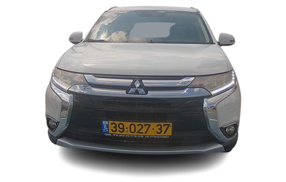 מיצובישי אאוטלנדר 2016 במחיר 84,256 ש״ח - תמונה 1 מיצובישי אאוטלנדר 2016 במחיר 84,256 ש״ח - תמונה 1