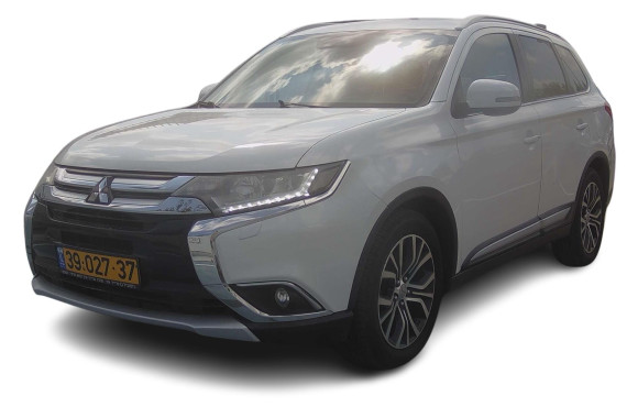 מיצובישי אאוטלנדר 2016 במחיר 84,256 ש״ח - תמונה 2 מיצובישי אאוטלנדר 2016 במחיר 84,256 ש״ח - תמונה 2