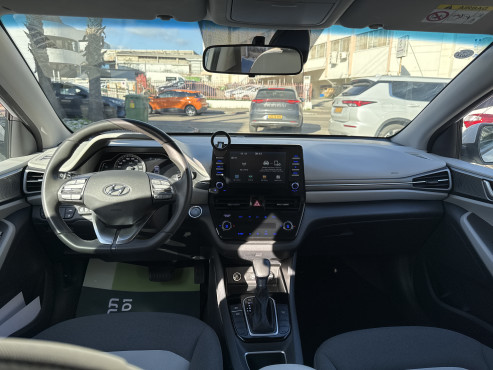 יונדאי איוניק 2021 במחיר 97,295 ש״ח - תמונה 4