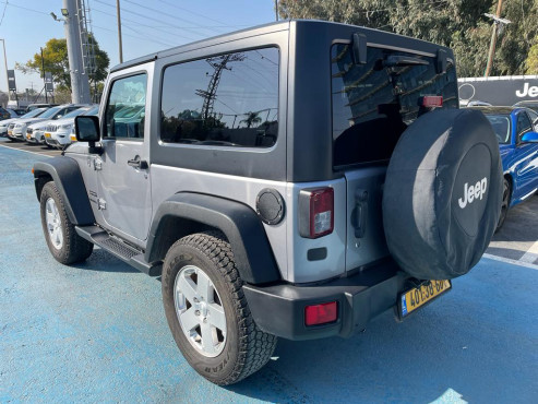 ג'יפ רנגלר 2018 במחיר 195,000 ש״ח - תמונה 6 ג'יפ רנגלר 2018 במחיר 195,000 ש״ח - תמונה 6