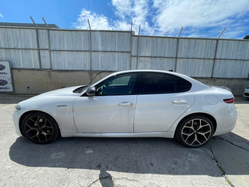 אלפא רומיאו GIULIA 2021 במחיר 238,000 ש״ח - תמונה 11 אלפא רומיאו GIULIA 2021 במחיר 238,000 ש״ח - תמונה 11