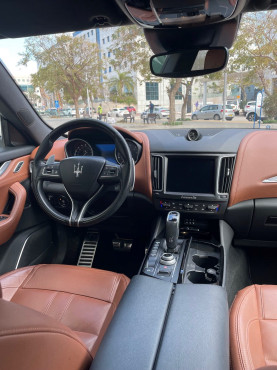 מזראטי לבנטה 2019 במחיר 411,000 ש״ח - תמונה 3 מזראטי לבנטה 2019 במחיר 411,000 ש״ח - תמונה 3