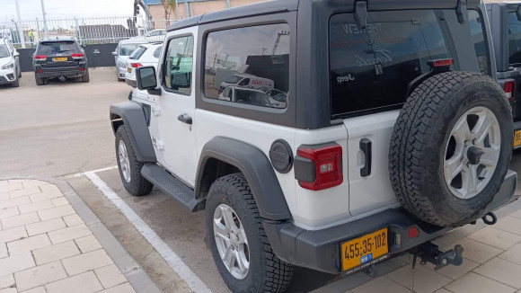 ג'יפ רנגלר 2021 במחיר 247,000 ש״ח - תמונה 6 ג'יפ רנגלר 2021 במחיר 247,000 ש״ח - תמונה 6