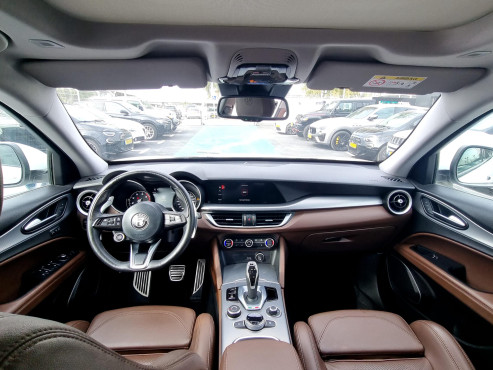 אלפא רומיאו STELVIO 2021 במחיר 219,900 ש״ח - תמונה 3 אלפא רומיאו STELVIO 2021 במחיר 219,900 ש״ח - תמונה 3
