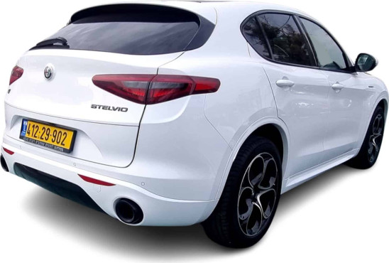 אלפא רומיאו STELVIO 2021 במחיר 219,900 ש״ח - תמונה 8 אלפא רומיאו STELVIO 2021 במחיר 219,900 ש״ח - תמונה 8