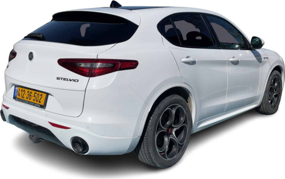 אלפא רומיאו STELVIO 2021 במחיר 236,389 ש״ח - תמונה 9 אלפא רומיאו STELVIO 2021 במחיר 236,389 ש״ח - תמונה 9