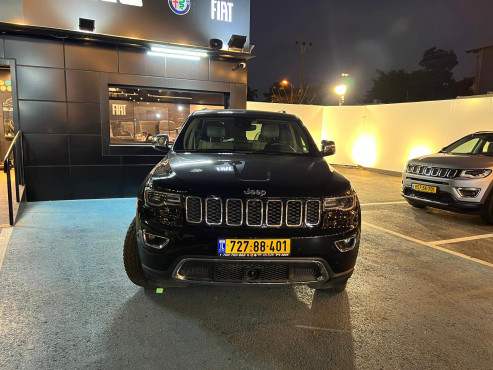 ג'יפ גרנד שירוקי 2019 במחיר 250,413 ש״ח - תמונה 10 ג'יפ גרנד שירוקי 2019 במחיר 250,413 ש״ח - תמונה 10