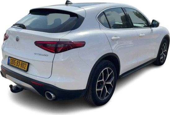 אלפא רומיאו STELVIO 2020 במחיר 169,900 ש״ח - תמונה 8 אלפא רומיאו STELVIO 2020 במחיר 169,900 ש״ח - תמונה 8