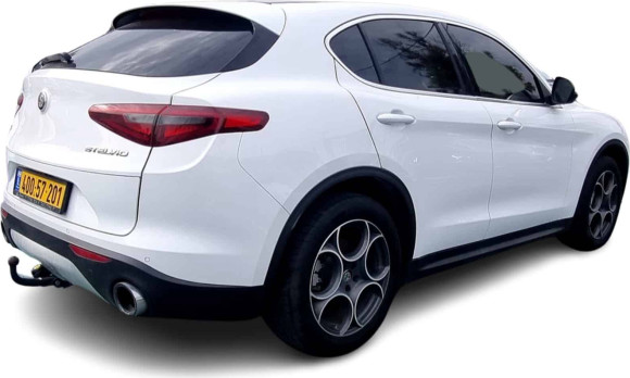 אלפא רומיאו STELVIO 2018 במחיר 148,900 ש״ח - תמונה 8 אלפא רומיאו STELVIO 2018 במחיר 148,900 ש״ח - תמונה 8