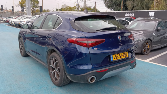 אלפא רומיאו STELVIO 2021 במחיר 219,900 ש״ח - תמונה 6 אלפא רומיאו STELVIO 2021 במחיר 219,900 ש״ח - תמונה 6