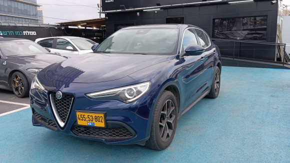 אלפא רומיאו STELVIO 2021 במחיר 219,900 ש״ח - תמונה 1 אלפא רומיאו STELVIO 2021 במחיר 219,900 ש״ח - תמונה 1