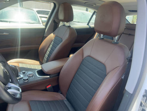 אלפא רומיאו STELVIO 2020 במחיר 179,900 ש״ח - תמונה 4 אלפא רומיאו STELVIO 2020 במחיר 179,900 ש״ח - תמונה 4