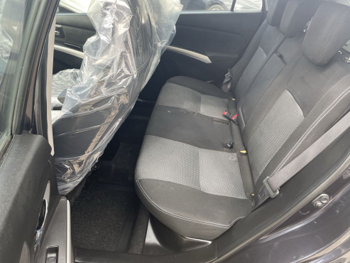 סוזוקי SX4 2014 במחיר 48,600 ש״ח - תמונה 8 סוזוקי SX4 2014 במחיר 48,600 ש״ח - תמונה 8